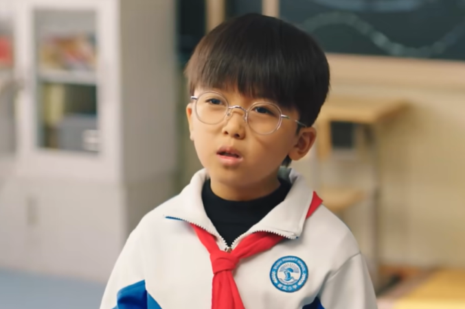 王聰聰(系列兒童真人劇《米小圈上學記》第一季中的角色) 王聰聰(系列兒童真人劇《米小圈上學記》第一季中的角色)