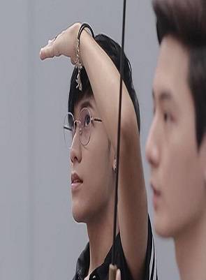 巴拉奇亞·魯洛(Singto Prachaya Ruangroj) 巴拉奇亞·魯洛(Singto Prachaya Ruangroj)