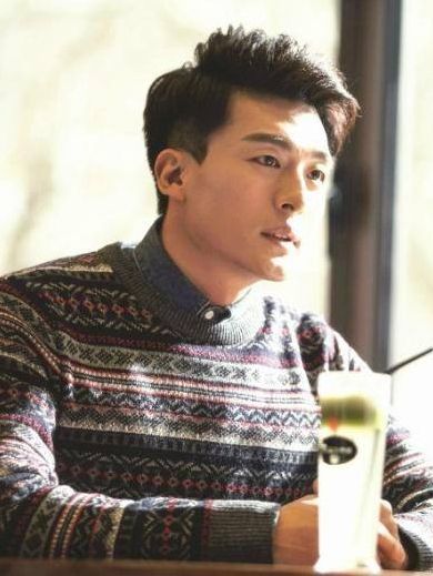 鄭磊(電視劇《檸檬初上》中的男主角) 鄭磊(電視劇《檸檬初上》中的男主角)
