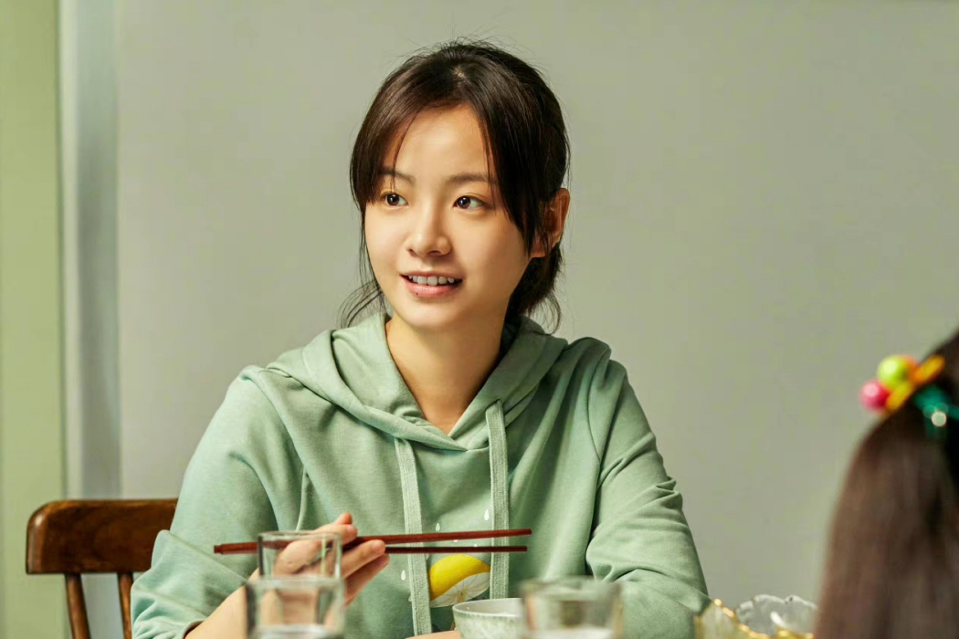 田雯雯(電視劇《大考》中的女主角) 田雯雯(電視劇《大考》中的女主角)