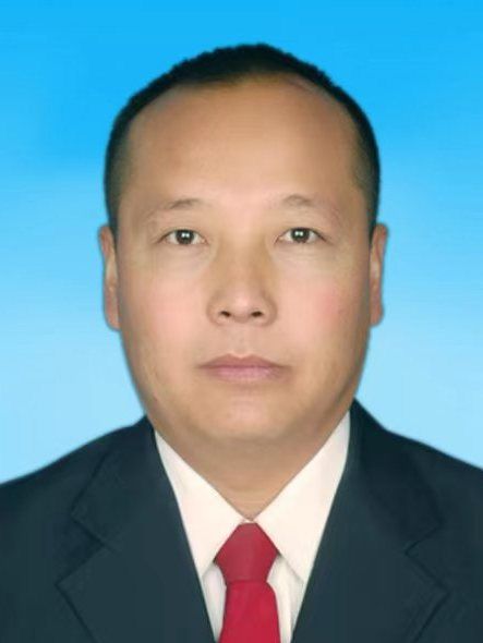 李俊華(內蒙古自治區烏蘭察布市卓資縣市場監督管理局黨組書記、局長) 李俊華(內蒙古自治區烏蘭察布市卓資縣市場監督管理局黨組書記、局長)