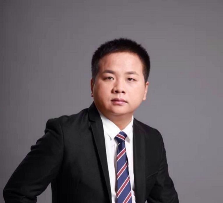 屈子建 屈子建