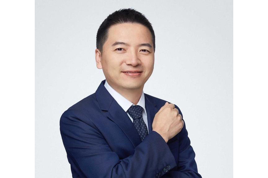 李大海(面壁智慧型聯合創始人、CEO) 李大海(面壁智慧型聯合創始人、CEO)