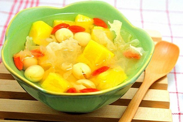 蓮子鳳梨羹 蓮子鳳梨羹