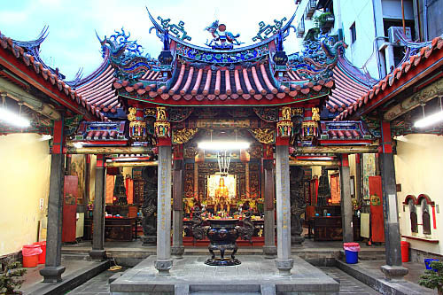 澹水龍山寺 澹水龍山寺
