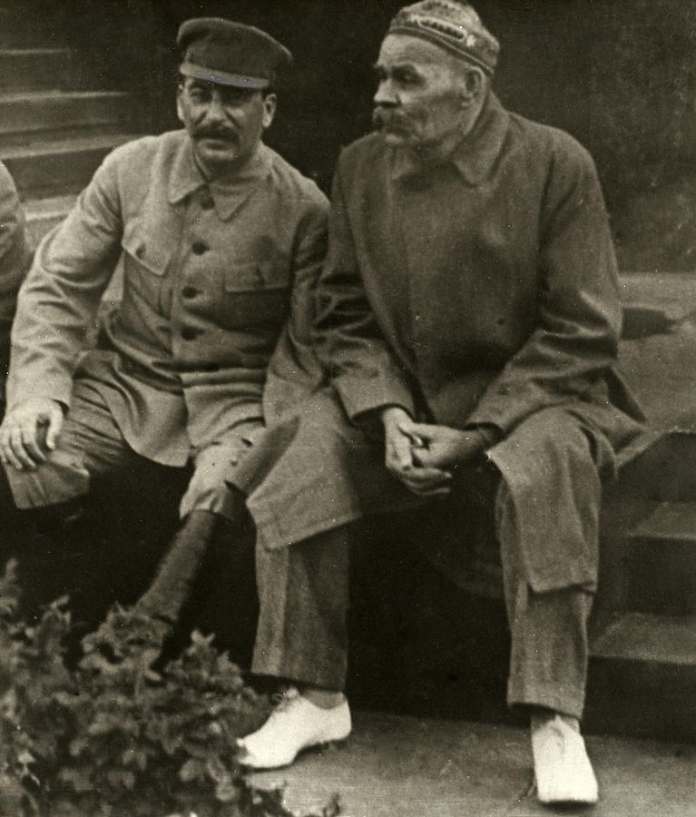 1931年的高爾基與史達林