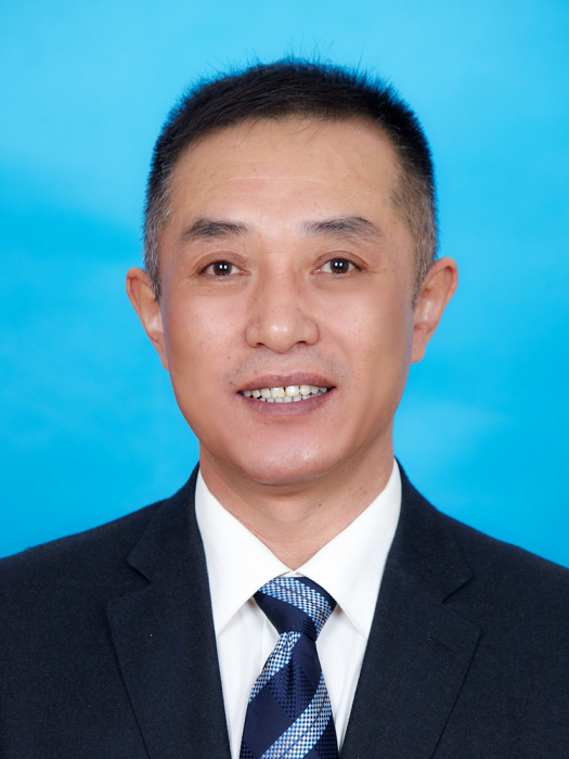 楊占忠(青海省委金融工作委員會專職副書記) 楊占忠(青海省委金融工作委員會專職副書記)