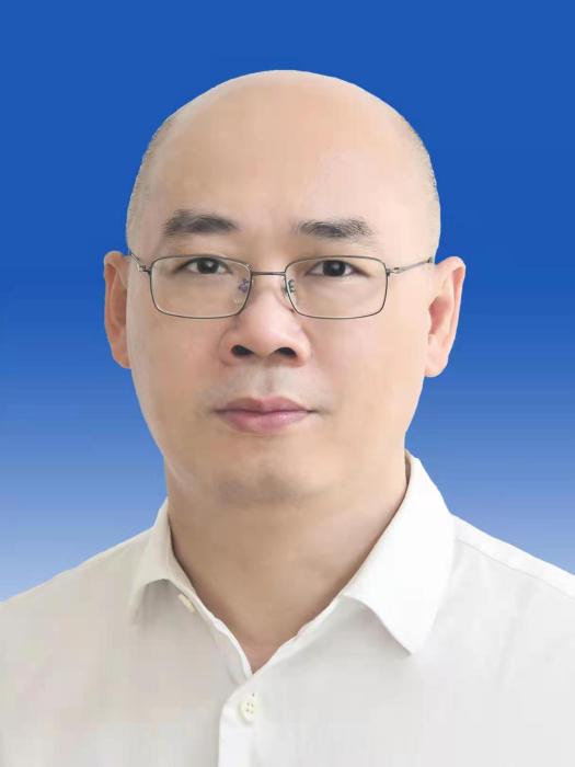 曾照宇 曾照宇