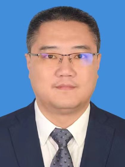 袁亮(重慶市南岸區交通局局長) 袁亮(重慶市南岸區交通局局長)