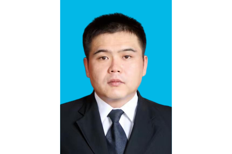 金虎(吉林省琿春市委常委、市政府副市長、市政府黨組成員) 金虎(吉林省琿春市委常委、市政府副市長、市政府黨組成員)