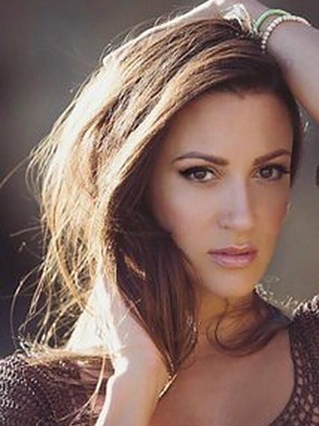 Sitara Hewitt Sitara Hewitt