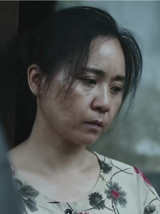張蘭梅(電影《夾縫之間》中的角色) 張蘭梅(電影《夾縫之間》中的角色)