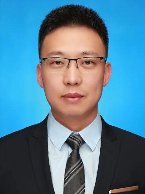 張寶(山東省日照市發展和改革委員會黨組成員、副主任) 張寶(山東省日照市發展和改革委員會黨組成員、副主任)