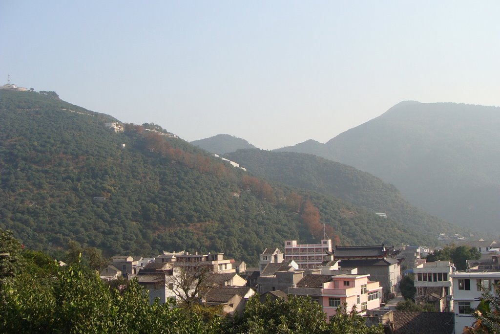 京山村