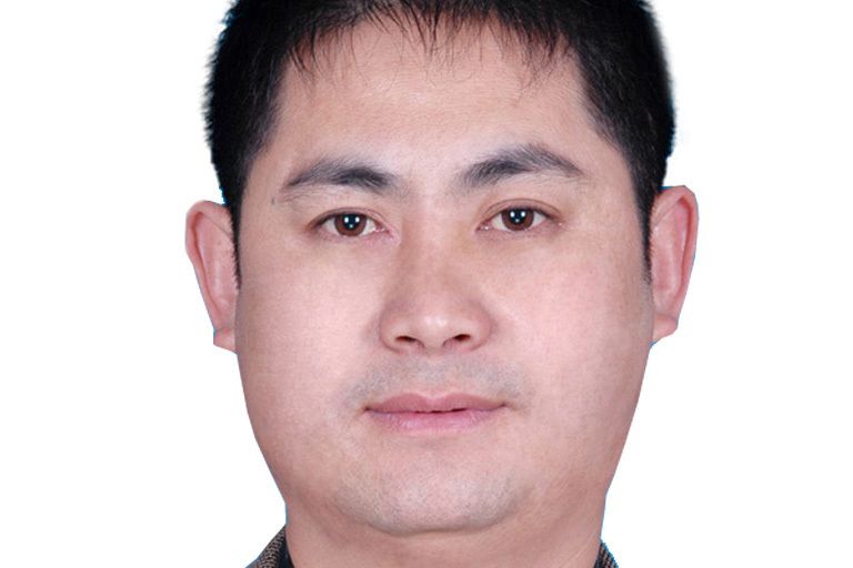 張炬(貴州省關嶺自治縣人民政府黨組成員、副縣長) 張炬(貴州省關嶺自治縣人民政府黨組成員、副縣長)