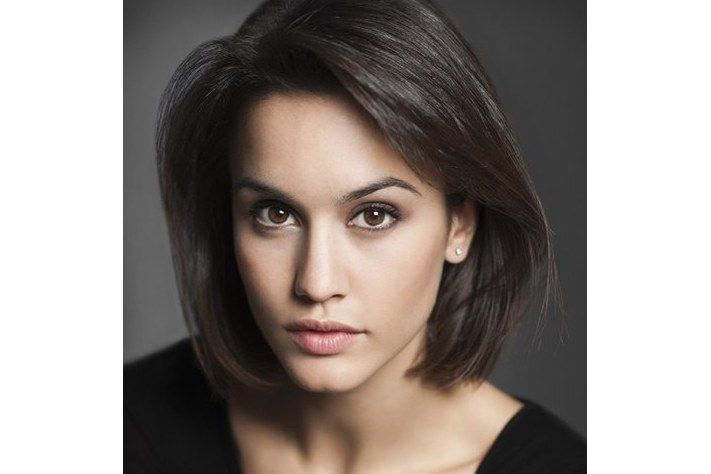 Megan Montaner Megan Montaner