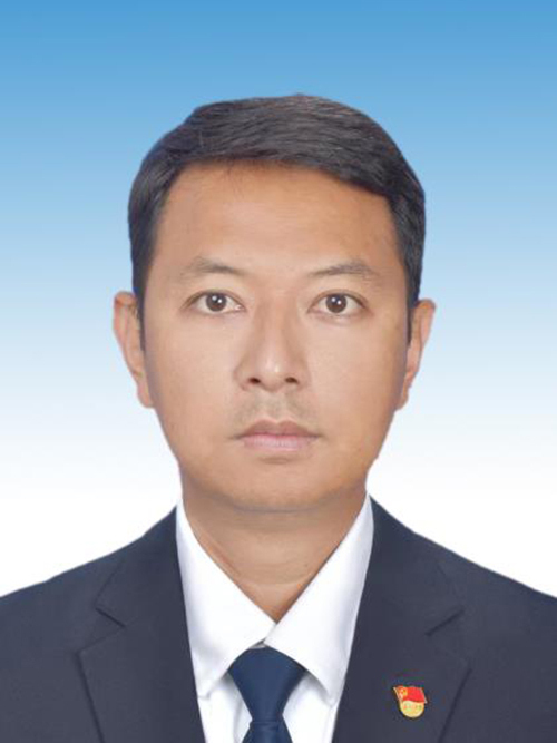 陳超(雲南省德宏州瑞麗市勐卯街道黨工委委員、綜治維穩副書記) 陳超(雲南省德宏州瑞麗市勐卯街道黨工委委員、綜治維穩副書記)