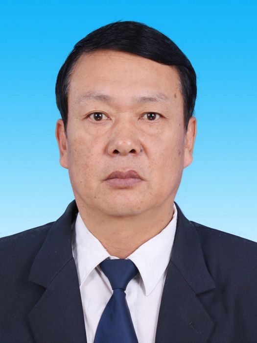 徐瑞(呼和浩特市土地收購儲備拍賣中心副主任) 徐瑞(呼和浩特市土地收購儲備拍賣中心副主任)