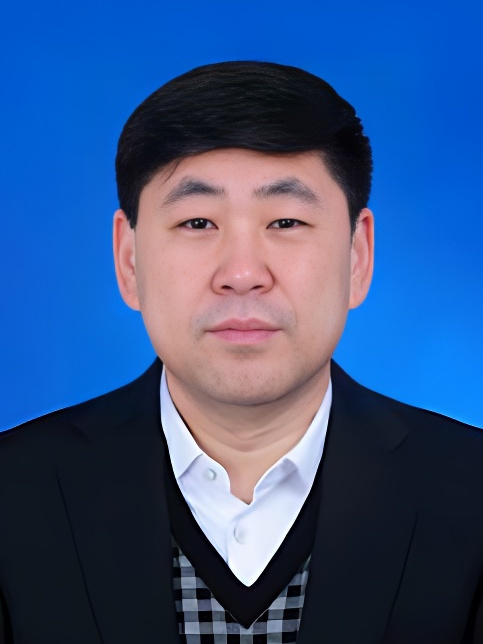 孫旭東(黑龍江省大興安嶺地區行署黨組成員、副專員) 孫旭東(黑龍江省大興安嶺地區行署黨組成員、副專員)