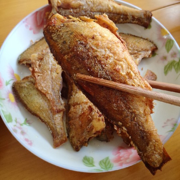 香煎黑鯛魚