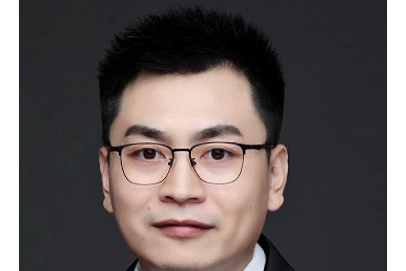 徐濤(北京理工大學機械與車輛學院預聘助理教授) 徐濤(北京理工大學機械與車輛學院預聘助理教授)