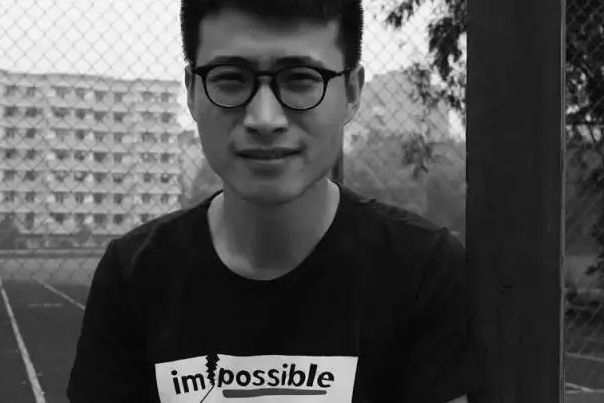 梁旭(中國當代畫家,四川美術學院駐留藝術家) 梁旭(中國當代畫家,四川美術學院駐留藝術家)