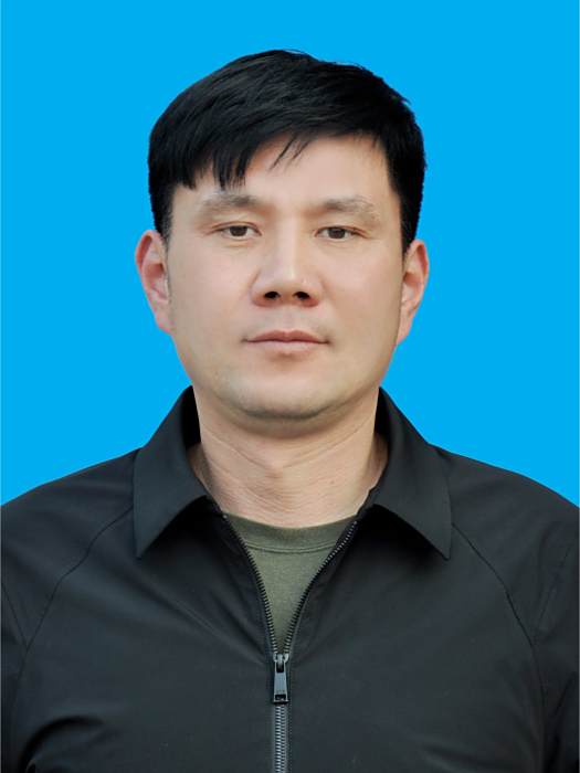 田成(安徽省淮北市杜集區教育局黨委委員、副局長) 田成(安徽省淮北市杜集區教育局黨委委員、副局長)