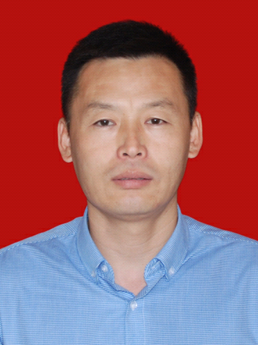 劉志勇(榆樹市恩育鄉鄉長) 劉志勇(榆樹市恩育鄉鄉長)