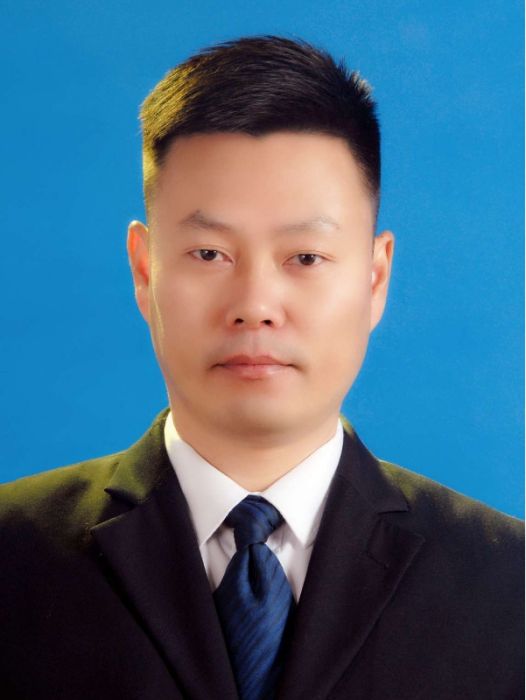 鄭哲(浙江省溫州市永嘉縣人民政府辦公室副主任) 鄭哲(浙江省溫州市永嘉縣人民政府辦公室副主任)