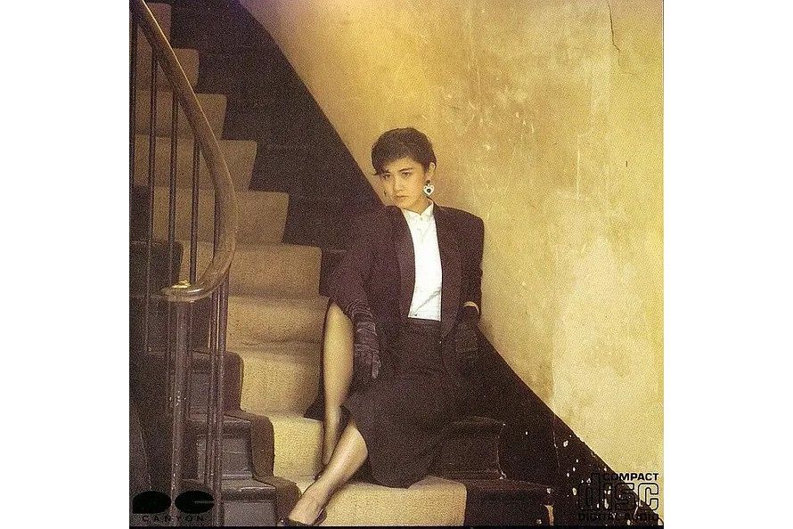 すずめ(1985年中島美雪演唱的歌曲) すずめ(1985年中島美雪演唱的歌曲)