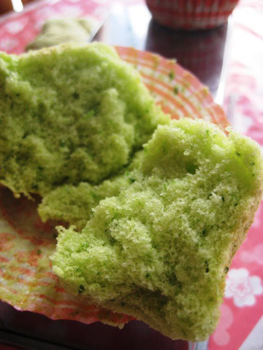 菠菜戚風 菠菜戚風