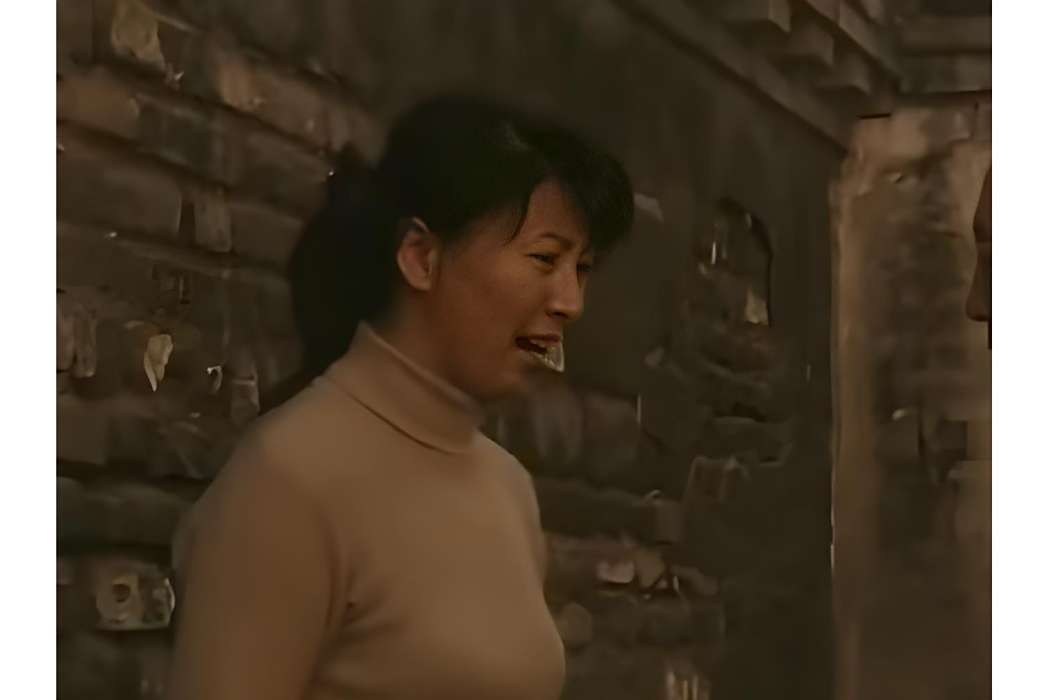 秀英(《八兄弟》中三虎的妻子)