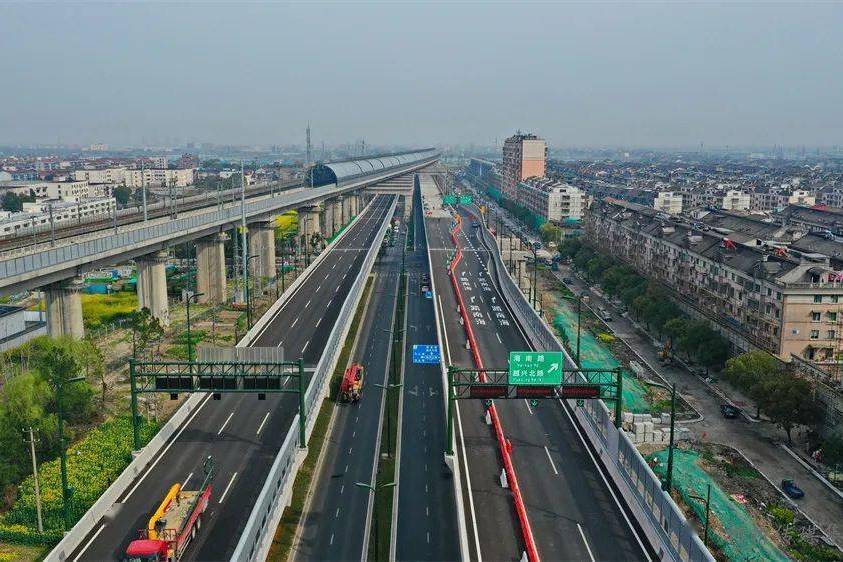 于越快速路 于越快速路