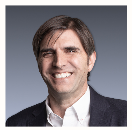 Roberto P. Martínez Roberto P. Martínez