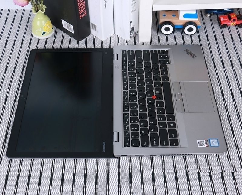 ThinkPad New S2 ThinkPad New S2
