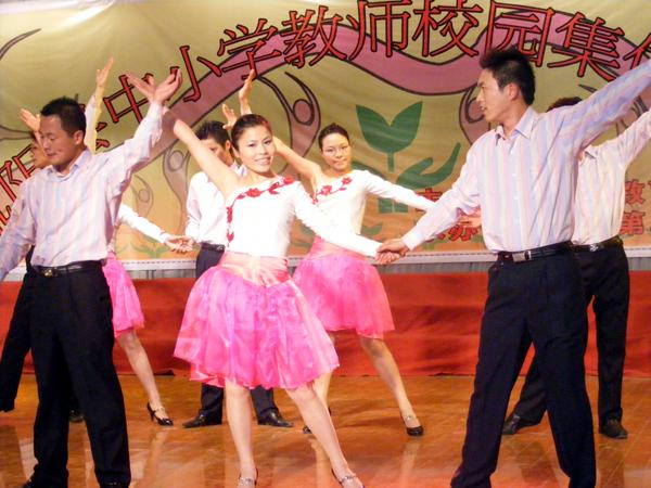 中國小校園集體舞