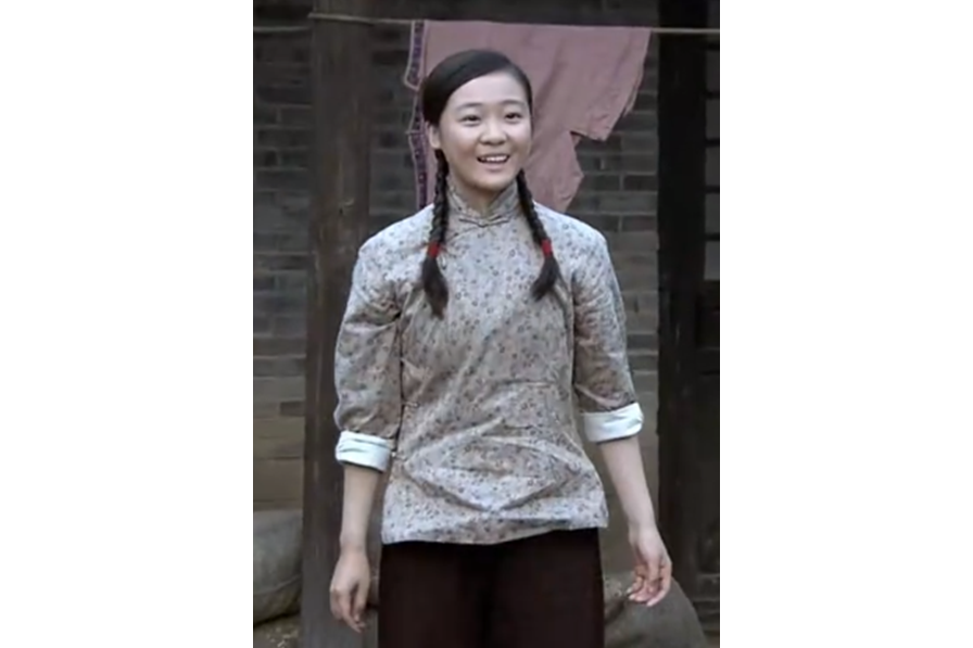 翠娥(《出關》中丁成義的侍女,由齊如意飾演) 翠娥(《出關》中丁成義的侍女,由齊如意飾演)