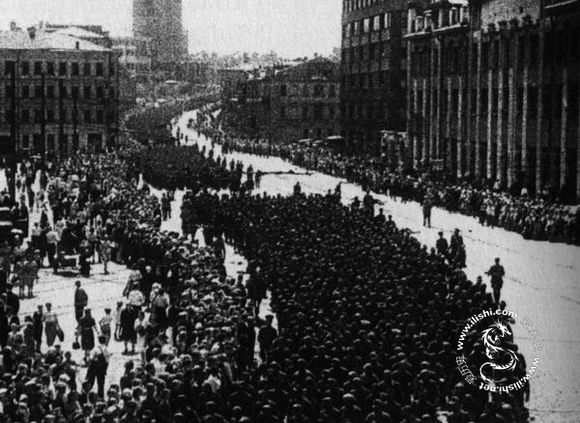 德軍戰俘遊街示眾