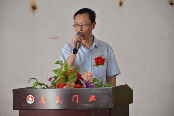 吳健斌(開平市委辦公室副主任科員) 吳健斌(開平市委辦公室副主任科員)