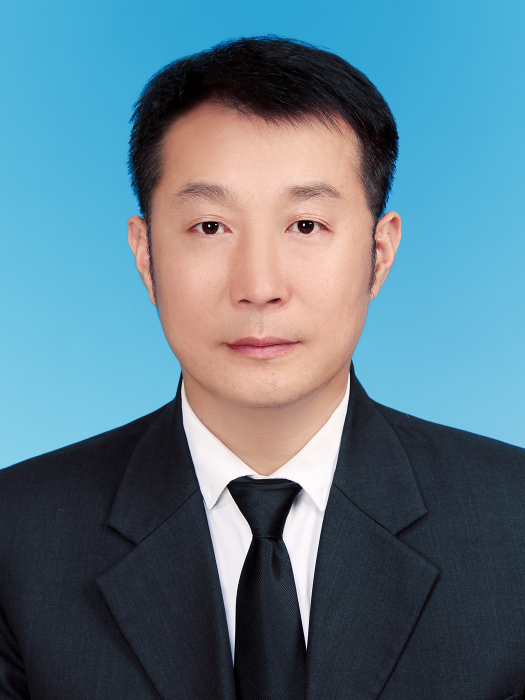 蔡鑫(貴州省綏陽縣交通運輸局黨組成員、副局長) 蔡鑫(貴州省綏陽縣交通運輸局黨組成員、副局長)