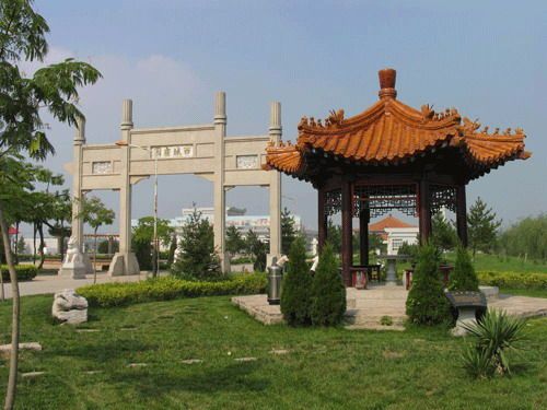 西城寢園 西城寢園
