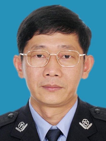 吳烽(海南省定安縣公安局原四級高級警長) 吳烽(海南省定安縣公安局原四級高級警長)