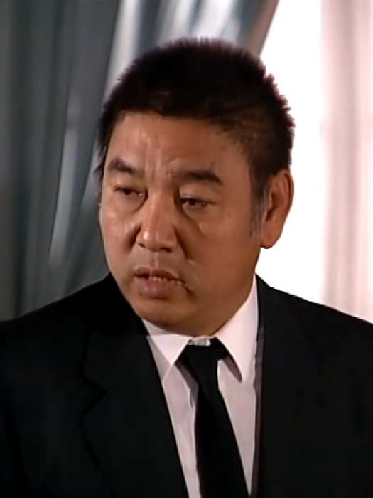 黎虎(時裝商戰劇《天地男兒》中的角色) 黎虎(時裝商戰劇《天地男兒》中的角色)