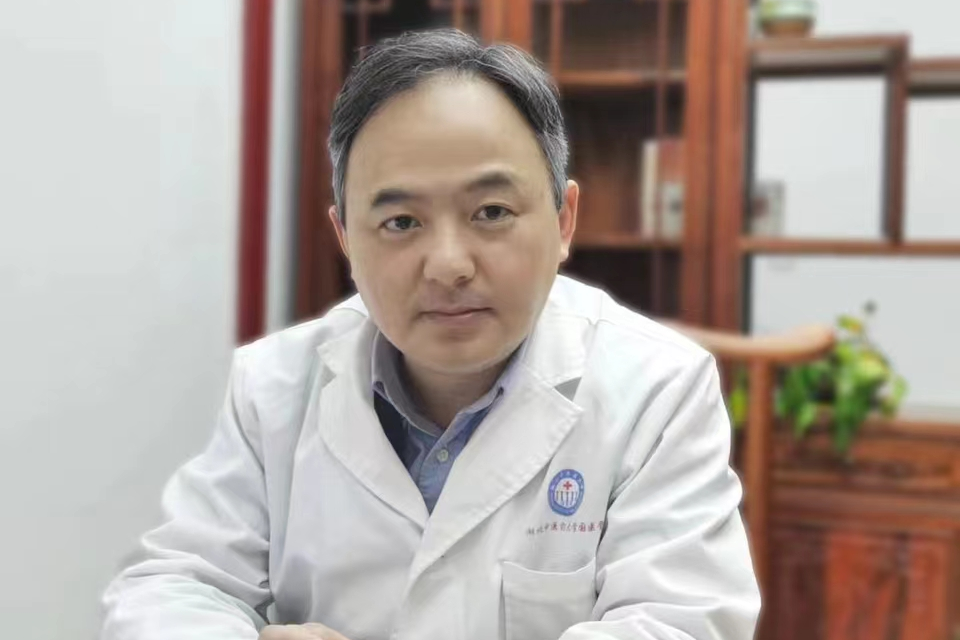 李全勝(湖北中醫藥大學國醫堂醫生) 李全勝(湖北中醫藥大學國醫堂醫生)