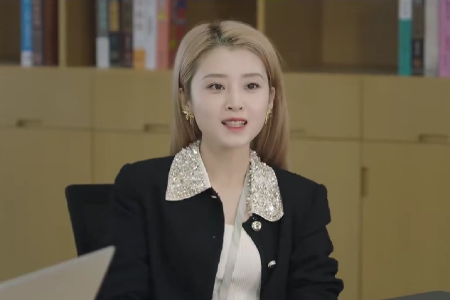Lisa(都市漫穿劇《帥哥不可以》中的角色) Lisa(都市漫穿劇《帥哥不可以》中的角色)
