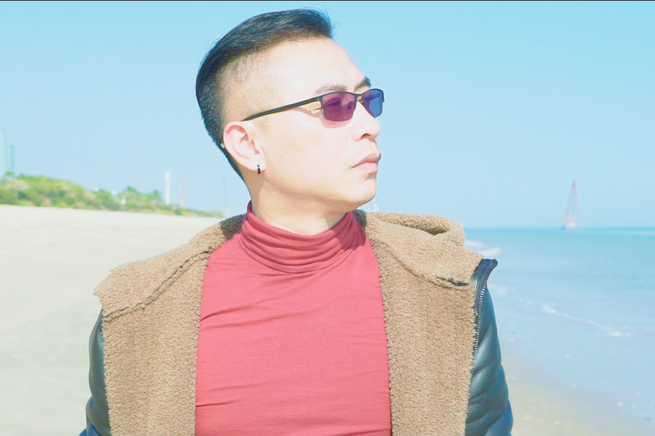 王俊偉(廈門高山川俊文化傳媒有限公司執行董事) 王俊偉(廈門高山川俊文化傳媒有限公司執行董事)