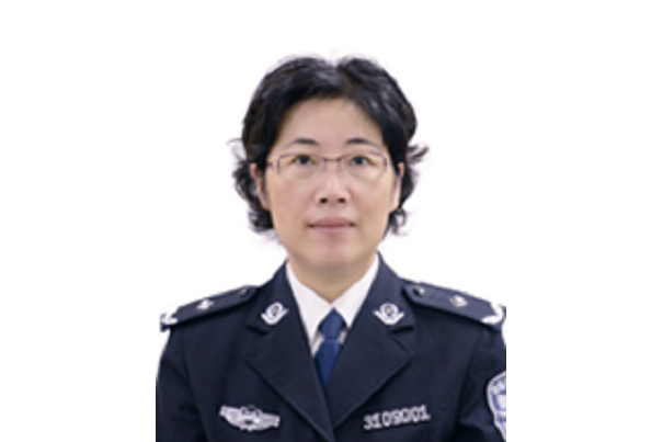 陳建華(上海市女子監獄黨委書記、監獄長) 陳建華(上海市女子監獄黨委書記、監獄長)