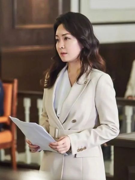 奪衣婆(韓國愛情奇幻劇電視劇《九尾狐傳》的角色) 奪衣婆(韓國愛情奇幻劇電視劇《九尾狐傳》的角色)