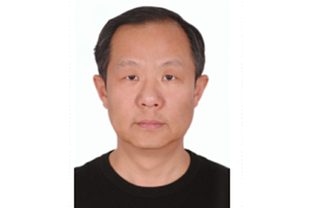 王兵(新疆大學機械工程學院教授,高級工程師) 王兵(新疆大學機械工程學院教授,高級工程師)