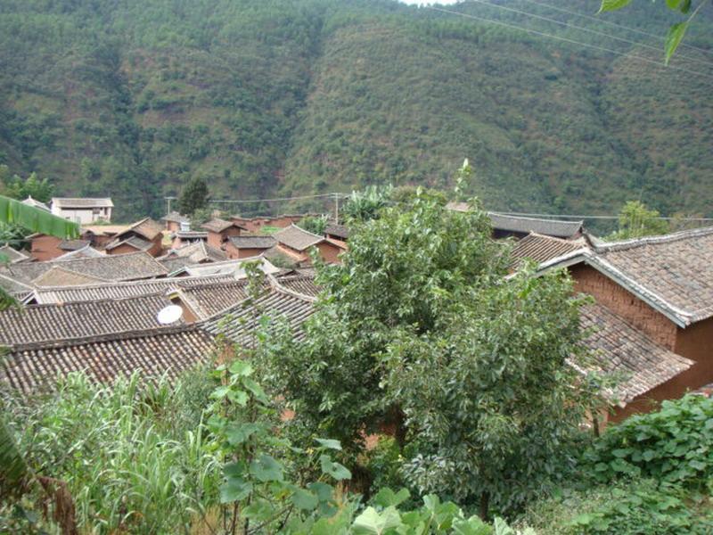 田房村(雲南楚雄市永仁縣中和鎮下轄村) 田房村(雲南楚雄市永仁縣中和鎮下轄村)